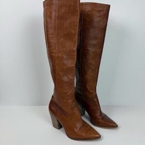 Lucky Brand Tan Heeled Boots
